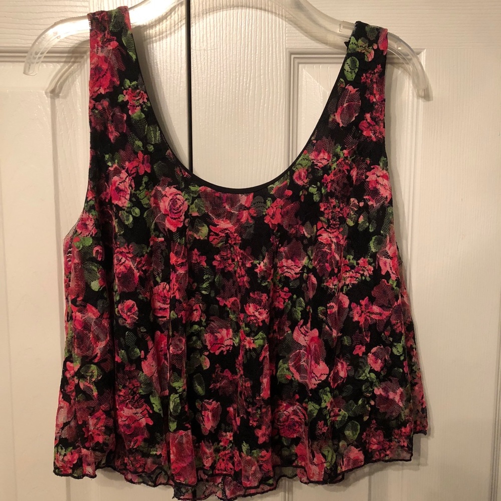 Lace rose tank